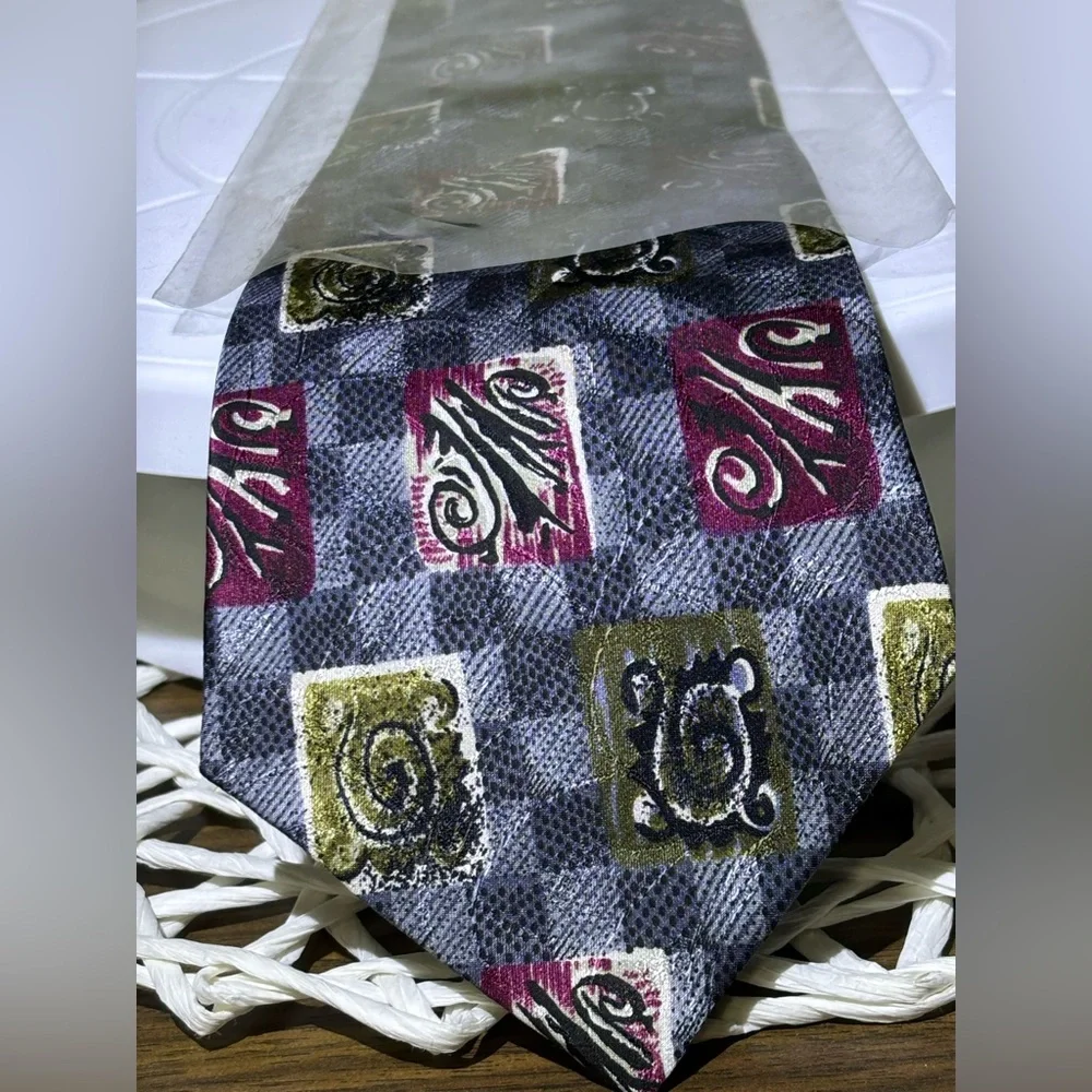 Francis 100% silk Hand made Men's Multicolor Patterned Tie Standard size
